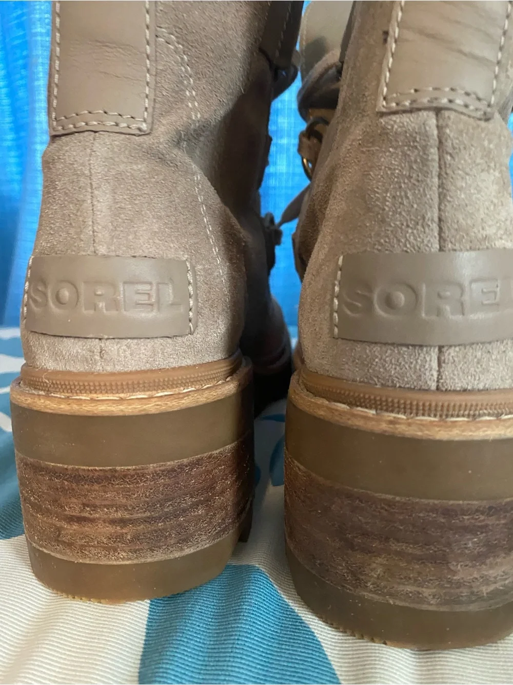 Sorel Women's Taupe Suede Lace-Up Ankle Booties